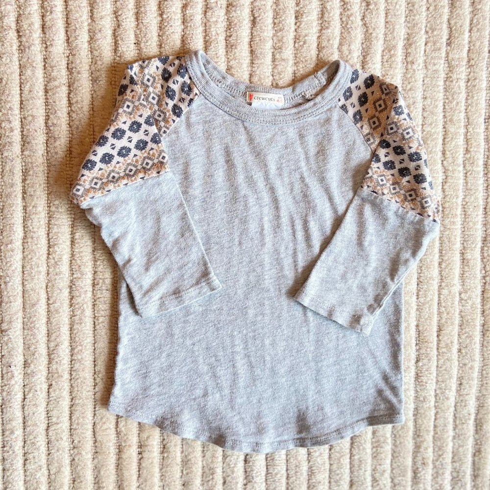 J Crew/Crewcuts gray cotton shirt with batik/animal pattern, Girls size 4/5, EUC